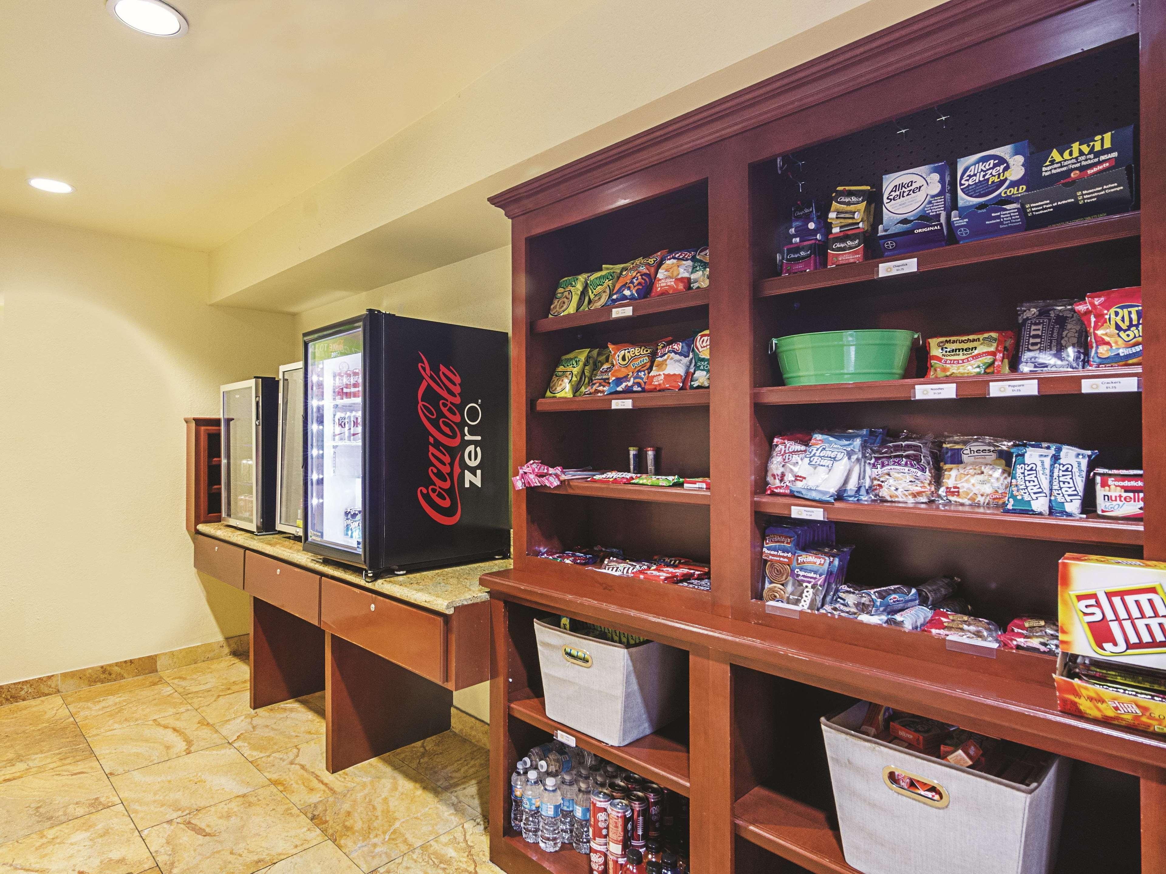 La Quinta Inn & Suites By Wyndham Dothan Exterior foto
