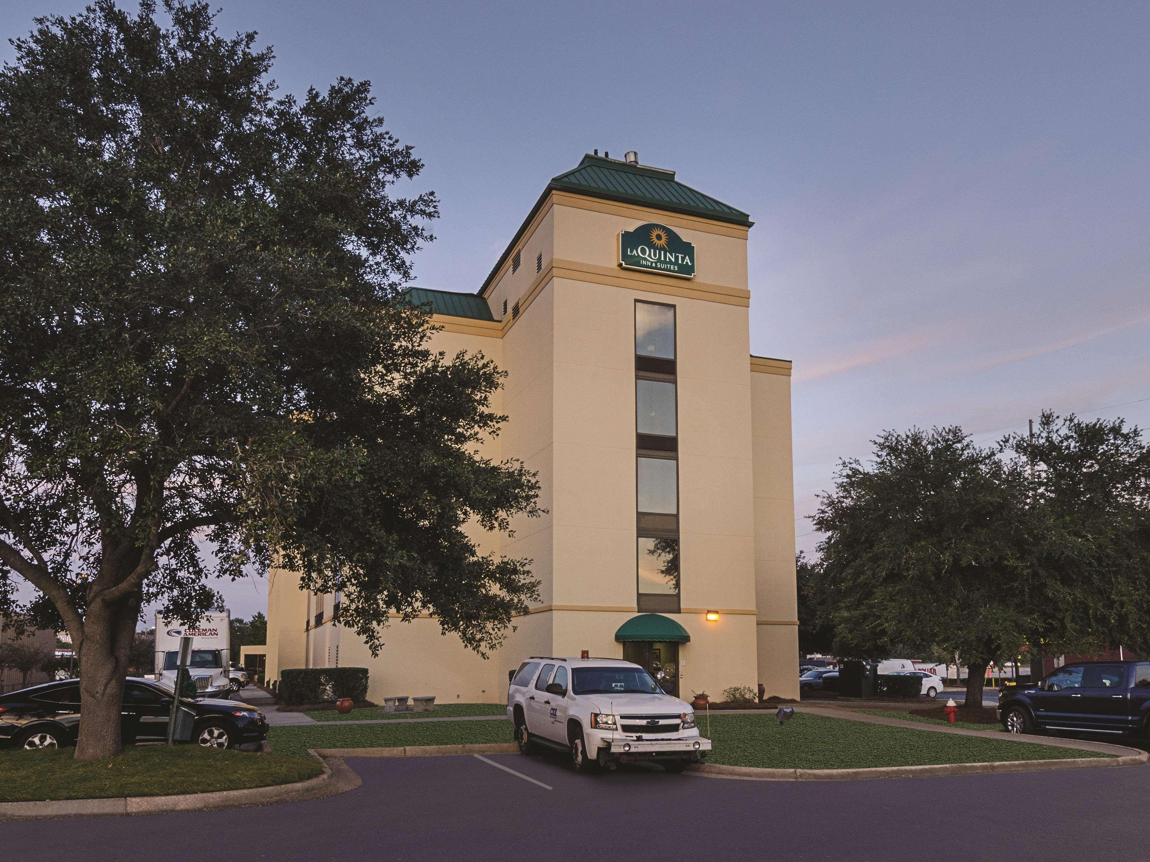 La Quinta Inn & Suites By Wyndham Dothan Exterior foto