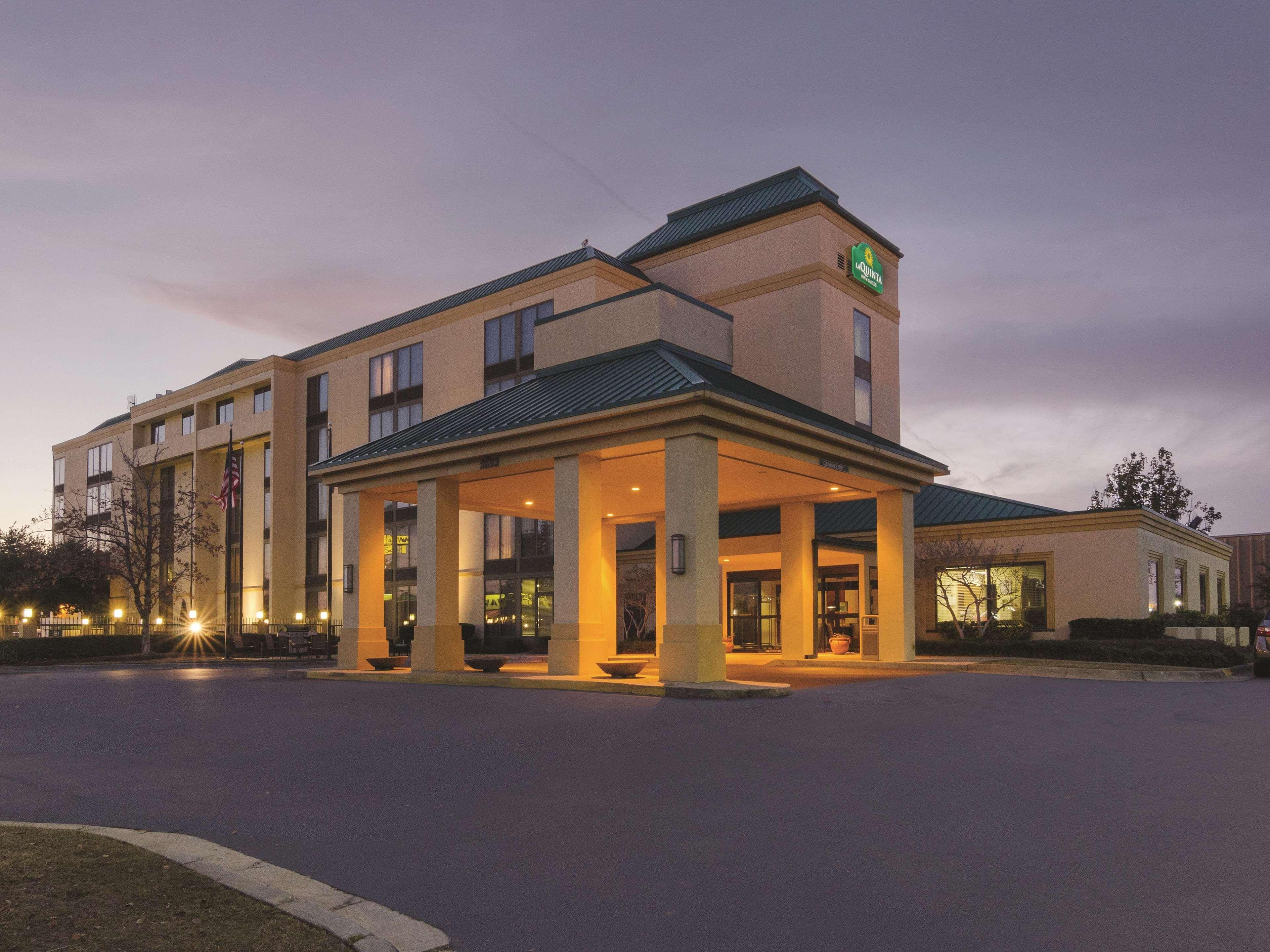 La Quinta Inn & Suites By Wyndham Dothan Exterior foto